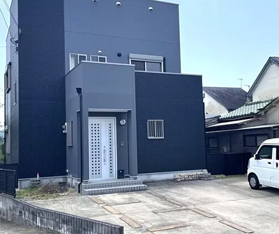 Used single-family home, 8 minutes on foot from Wakayama Electric Railway Kishigawa Line Itakiso Station