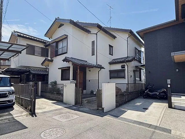 Used single-family home in Iiyama Minami 1-chome, Atsugi City