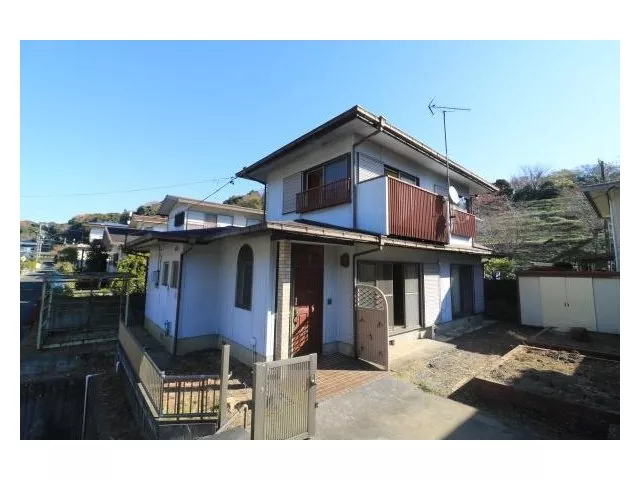 Lightweight steel construction by Sekisui House.