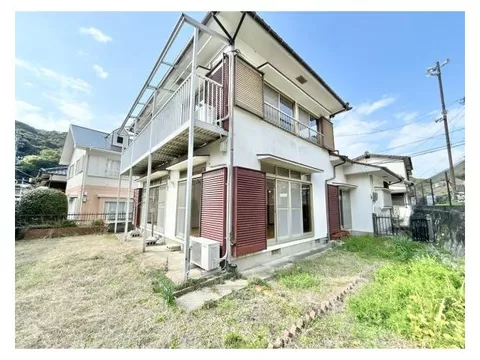 [Open House Held] [Current Sale Until May 11] [Immediate Move-In Possible] 2 parking spaces available. 3L