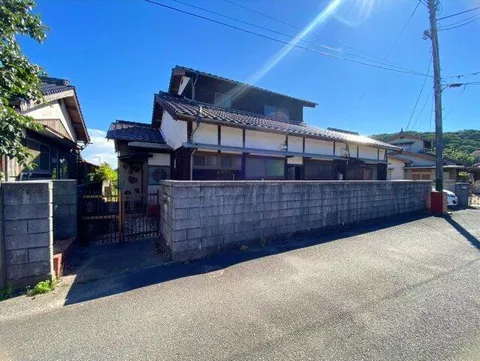 Sanyo Onoda City, Oaza Onoda (Hamakochi Station) 2-story building 6DK
