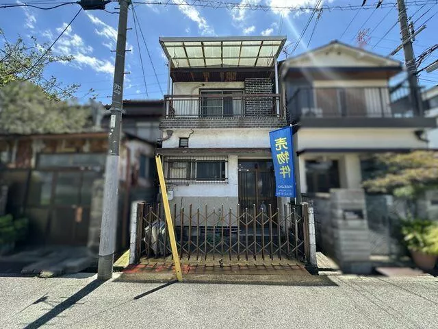 Matsubara City, Amami Kita 3-chome (Kawachi Amami Station) 2-story 3DK