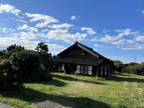 Demaha (Shikinami Station) 7 million yen