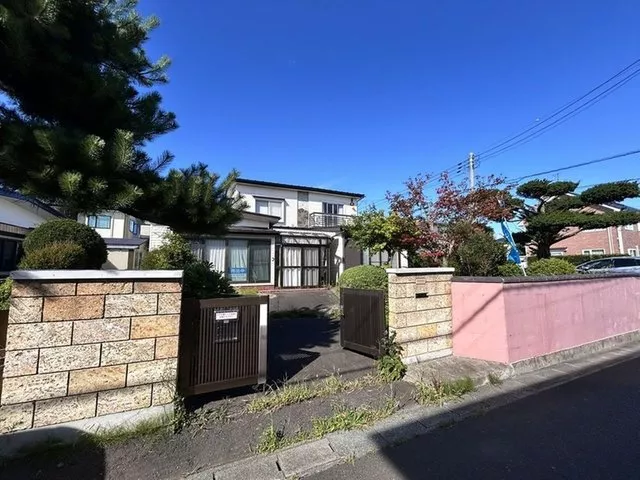 [Open House] [Immediate Move-in Available] Current sale until 8/21 (Friday) / Parking for 4 cars available