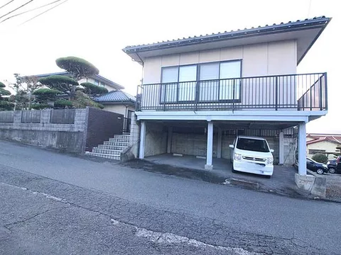 Used single-family home, 16-minute walk from JR Onoda Line Tsumasaki Station