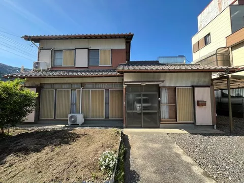 Matsuyama, Minō Town (Minō Matsuyama Station) 6.5 million yen