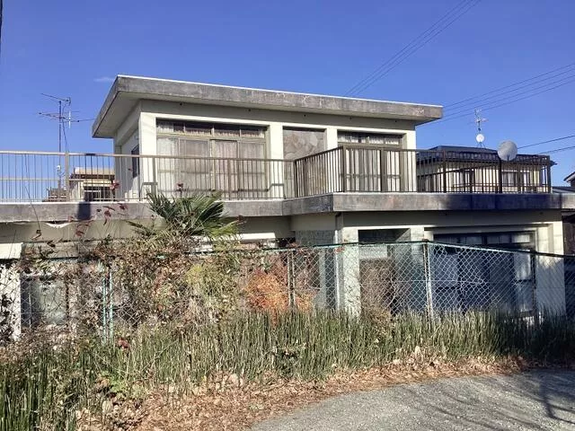 2F 5DK Isozaki Aza Kanimatsu, Matsushima-cho, Miyagi-gun, Aichi

1,990,000 yen
