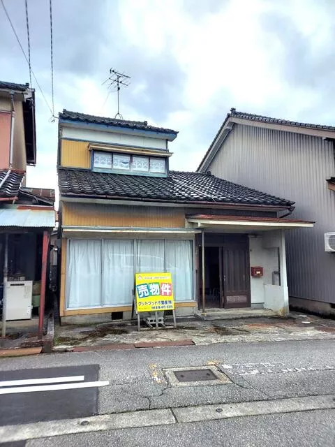 Nakaikawa-gun Kamiichi Town Nishimachi (Kamiichi Station) 2-story 4DK