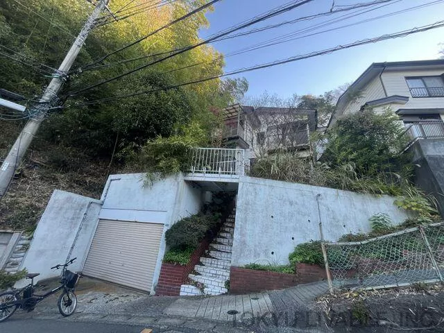 Zushi City, Sakurayama 5-chome (Higashi-Zushi Station) 2-story 4LDK