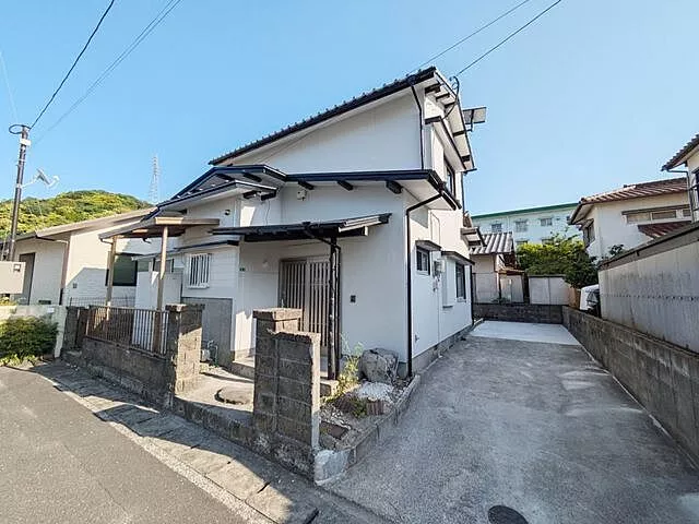 Used single-family home in Noaka-cho, Saiki City - Used house