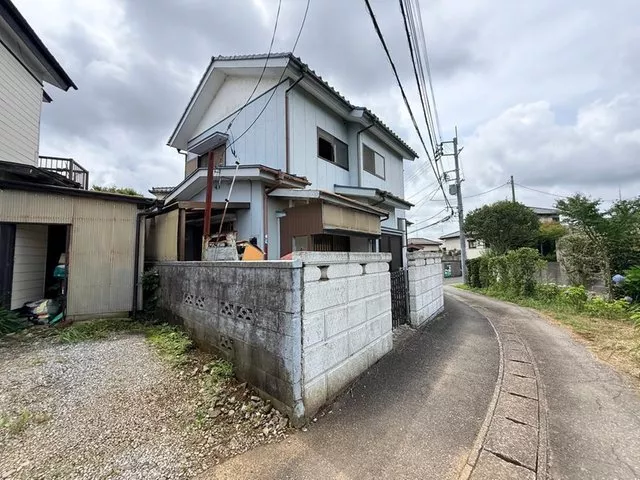 Yamaki (Yahatan-yado Station) 5.8 million yen