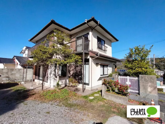 Sasebo City, Yoshioka Town (Minase Station) 2-story 5LDK