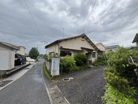 Nakatsu City, Oaza Otsuka (Nakatsu Station) Single-story building 3K