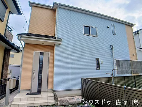 Used single-family home in Tomioka-cho, Sano City
