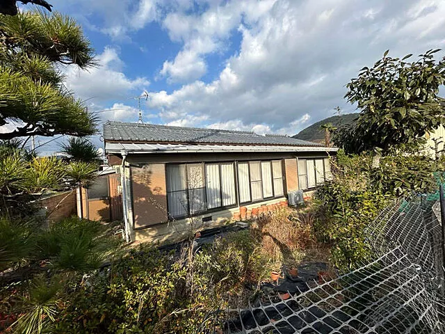 Used single-family home in Iida-cho, Takamatsu City - Used house
