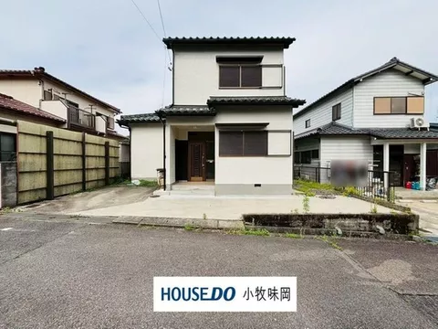 All rooms facing south! / Higashi Elementary and Higashi Junior High! All rooms have storage♪ Full renovation history in 2023!
