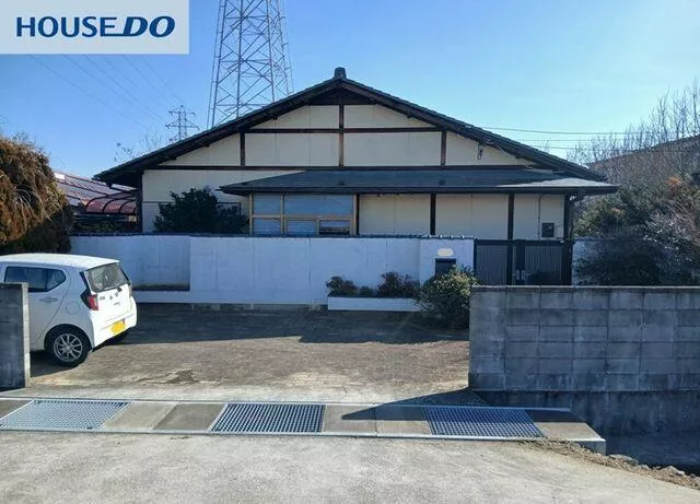 Fuefuki City, Isawa Town Matsumoto (Kofu Station) Single-story building 4LDK
