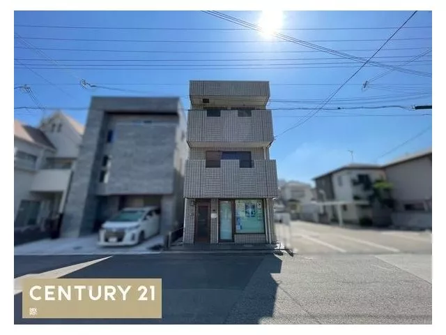 Minami Jinbōhei-cho (Wakayama City Station) 12.8 million yen