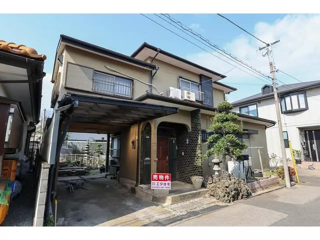 Commercial facilities nearby for convenient living♪ 6DK with a building area of about 21 tsubo