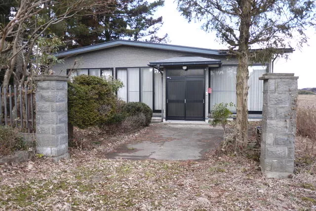 Oosaki-shi, Tajiri-shi, Kanagawa, Japan Single-story building, 3K

Single-story house 3K 2.45 million yen