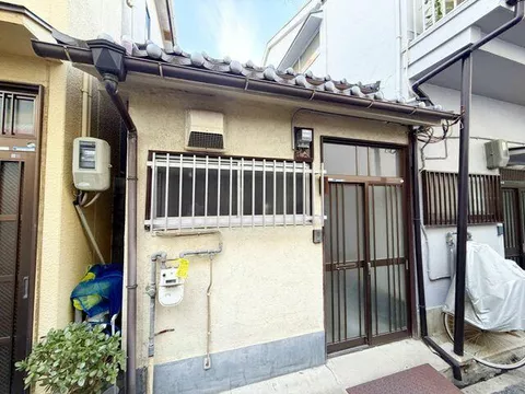 Amagasaki City, Miyauchi Town 1-chome (Deyashiki Station) Single-story building 2K