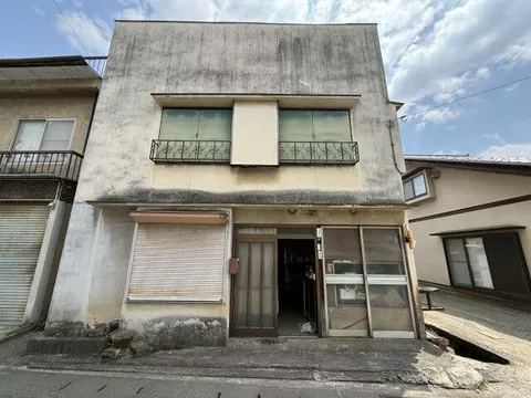 Yamanashi-shi, Minami （Higashiyamashi station） 2F 6K

1.3 million yen