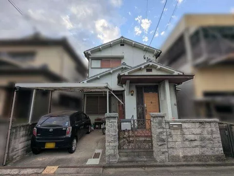 Wakayama City, Nobeyama (Higashimatsue Station) 2-story building 5DK