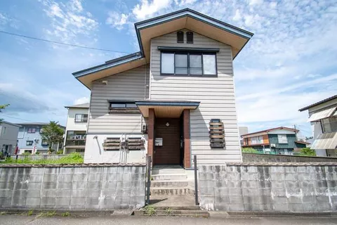 Nagaoka City, Kanazawa 4-chome (Nagaoka Station), 3-story building, 5SLDK