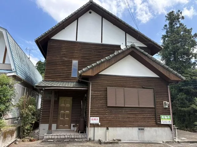 Honjo, Amagase Town (Amagase Station) 11 million yen
