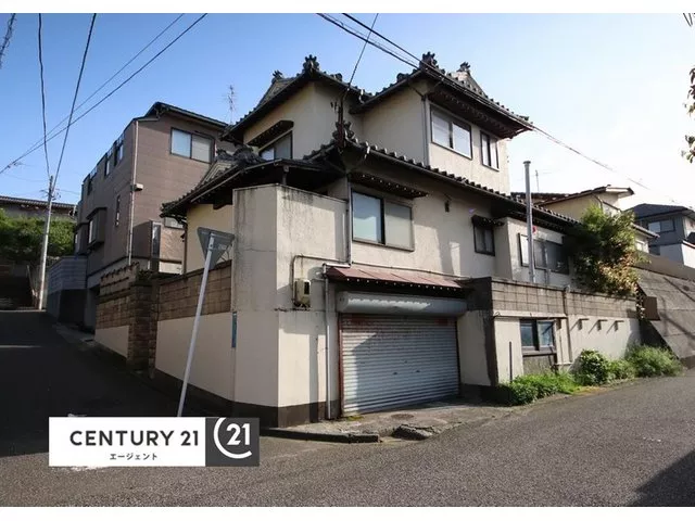 【Close to Airport Road! Corner lot with garage, 5SDK☆ Monthly payment in the 10,000 yen range】