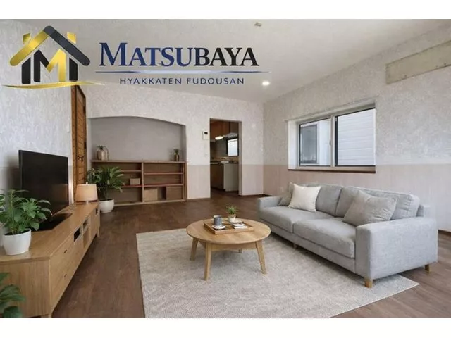 About a 7-minute walk from Musashizuka Station! A spacious 4SLDK with plenty of storage and parking for 2 cars♪