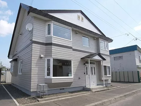 Used single-family home in Tottori Kita 3-chome