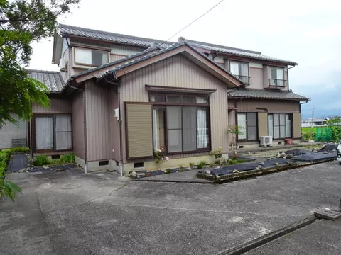 Toyama City, Mizuhashi Development (Echikyu Misato Station) 2-story building 7LDK