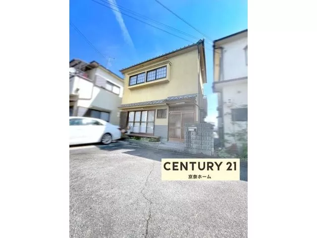 11 minutes on foot from JR Yamato Koizumi Station ♪ Parking for 1 car available, 4DK used house [Same-day viewing available]