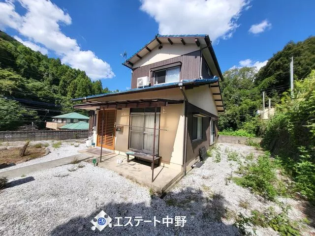 Kokura South Ward, Kitakyushu City, Takano 4-chome (Tokuriki Arashiyamaguchi Station) 2-story building 5DK