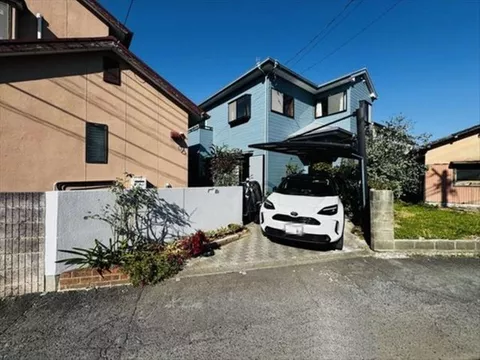 "Exterior painting completed in 2023! A used house appears in a prime location, 9 minutes on foot from Nishi-Kumamoto Station."