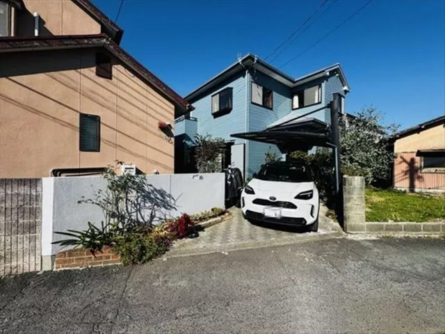 "Exterior painting completed in 2023! A used house appears in a prime location, 9 minutes on foot from Nishi-Kumamoto Station."