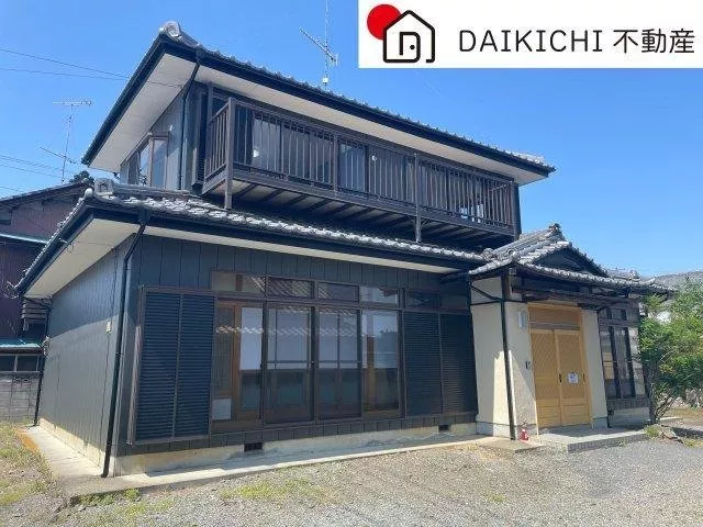 Interior renovation completed♪ A clean interior where you can start living right away!