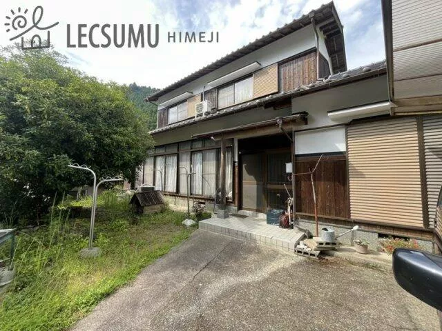 Himeji City, Yumesaki-cho, Yamanouchi (Himeji Station), 2-story building, 8DK