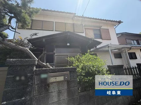 37 minutes walk from Tobu Nikko Line "Shinkogawa" Station [Bus available] 14 minutes by bus to Takano Housing Complex (Kazo City), 1 minute walk