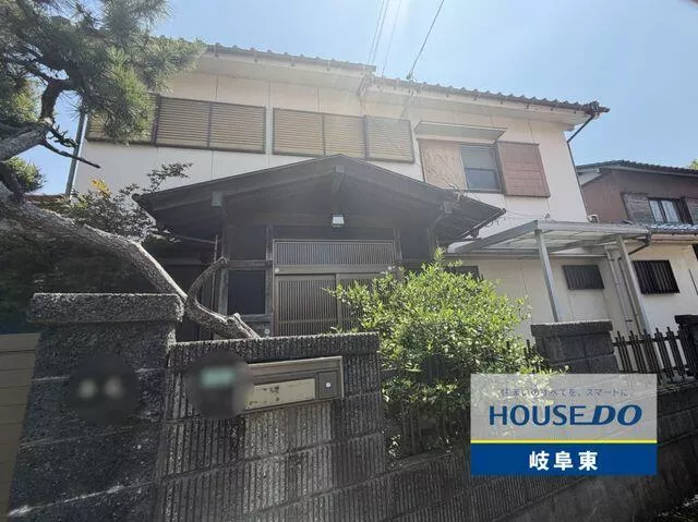 37 minutes walk from Tobu Nikko Line "Shinkogawa" Station [Bus available] 14 minutes by bus to Takano Housing Complex (Kazo City), 1 minute walk