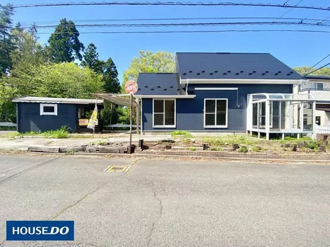 Log house style × 67 tsubo of land / 15.8 million yen for a 3LDK♪