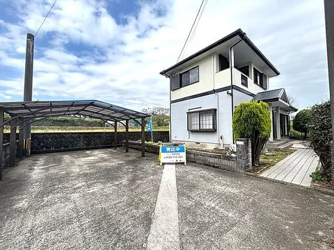 Used single-family home in Isahaya City, Takaki Town, Mine