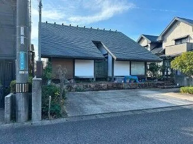 Used single-family home, Nishinkai Town 2-chome used house