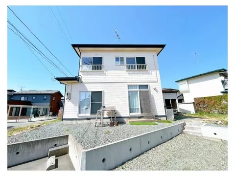 [Open House] Interior renovation planned, water facilities replacement / Parking for 3 cars available / Road width 6m