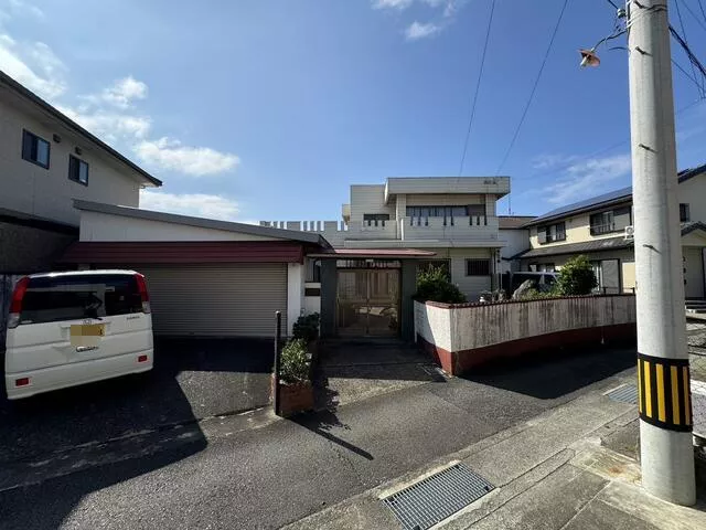 Yoshinogawa City, Kamojima Town Kamojima (Kamojima Station), 2-story, 6DK
