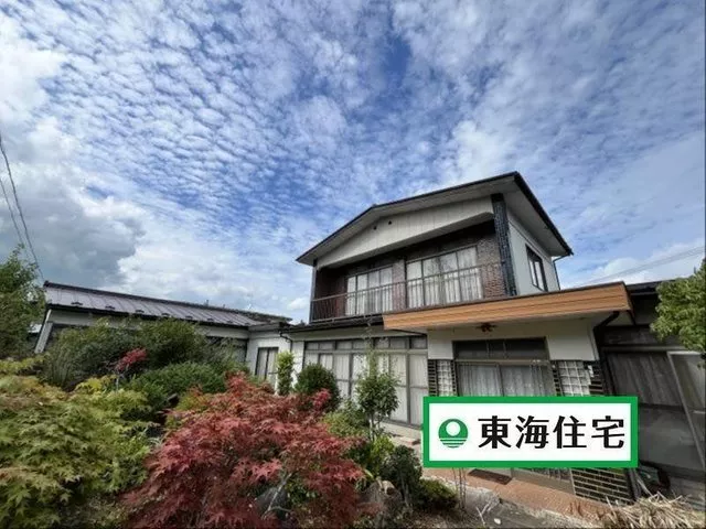 11 minutes on foot to Koizumi Station! Good access! Over 100 tsubo of land! A large garden for gardening.