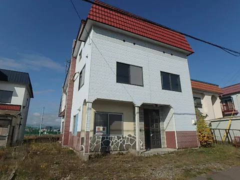 Nishimachi 3-chome, Takikawa City (Takikawa Station), 2-story, 6LDK