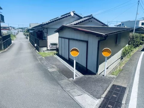 Miyazaki City, Sadowara Town, Shimotajima (Sadowara Station) Single-story building 5K