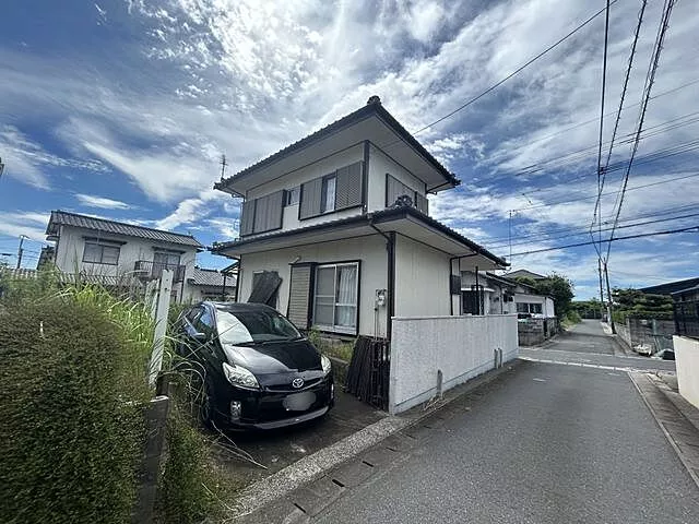 Used single-family home Nakama City Fukasaka 2-chome
